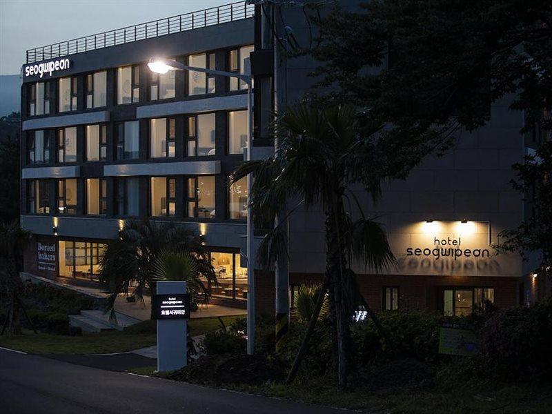 Hotel Seogwipean Сеогвипо Екстериор снимка