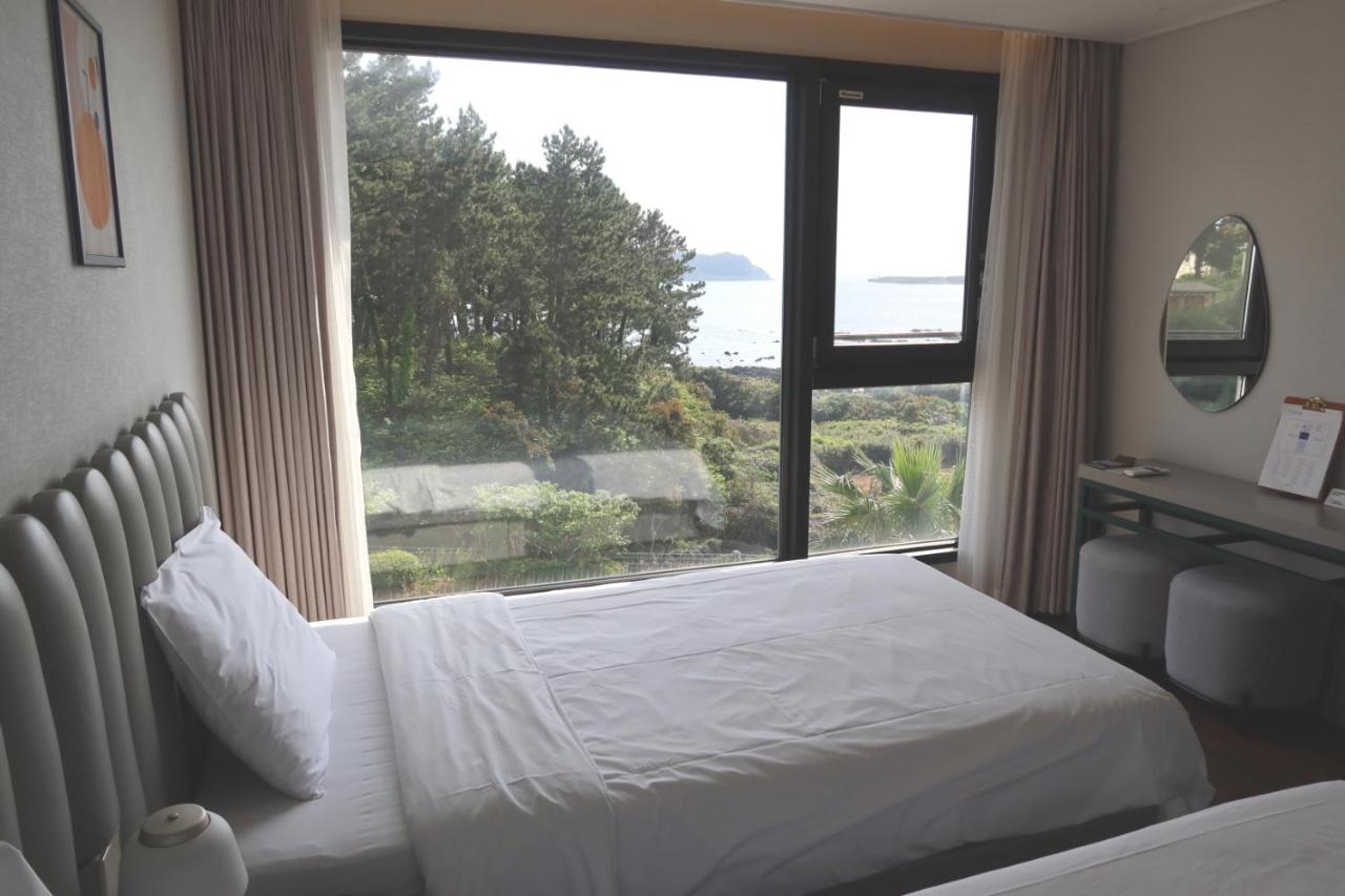 Hotel Seogwipean Сеогвипо Екстериор снимка